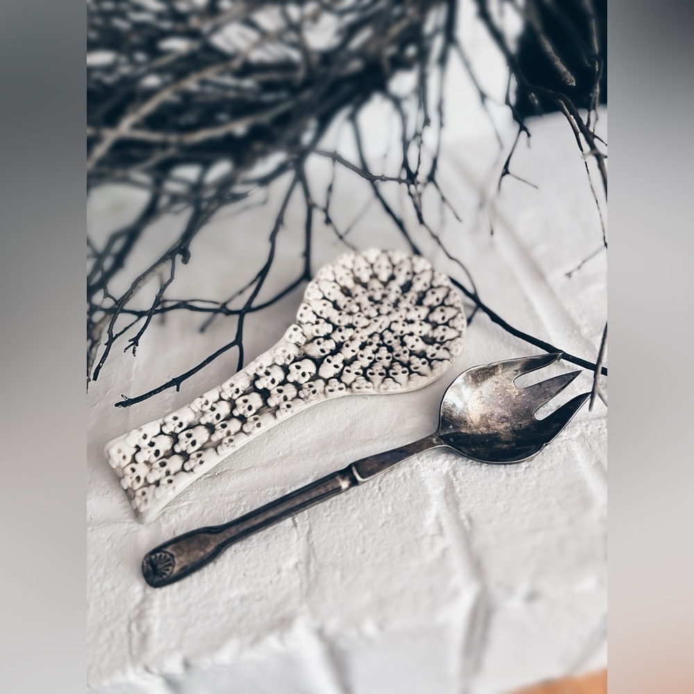 Spoon Dish Skulls Skulls Skulls - Picture 7 of 12